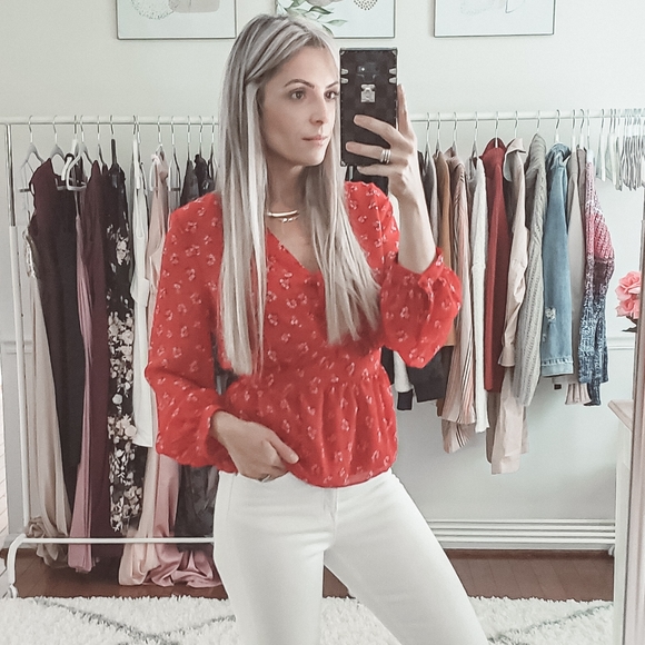 Madewell Tops - Madewell V neck peplum top in little lies NWT